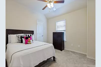 9809 Timberwolf Lane, McKinney, TX 75071 - Photo 9