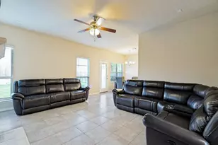 9809 Timber Wolf Ln, McKinney, TX 75071 - Photo 3
