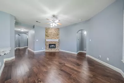 1717 Lake Eden Drive, Euless, TX 76039 - Photo 3
