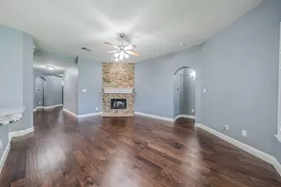 1717 Lake Eden Dr, Euless, TX 76039 - Photo 3