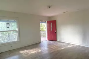 802 Gardner Dr, Palestine, TX 75803 - Photo 11
