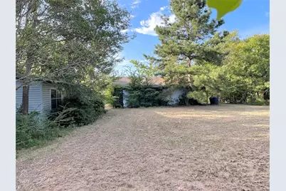 802 Gardner Drive, Palestine, TX 75803 - Photo 37