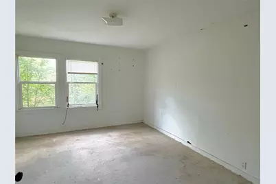 802 Gardner Drive, Palestine, TX 75803 - Photo 17