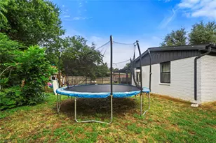 8128 Newman Dr, North Richland Hills, TX 76180 - Photo 33