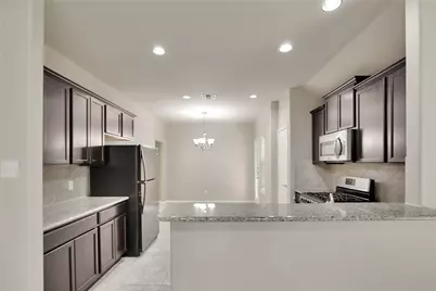 300 Black Bear Drive, McKinney, TX 75071 - Photo 7