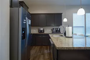 1936 Bel Air Dr, Arlington, TX 76010 - Photo 17