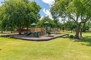 11020 Coralberry Dr, Frisco, TX 75033 - Photo 37