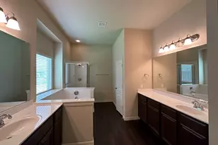 7420 Rose Crest Blvd, Forest Hill, TX 76140 - Photo 9