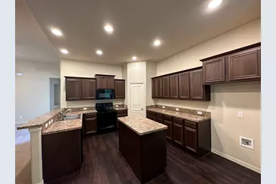 7420 Rose Crest Boulevard, Forest Hill, TX 76140 - Photo 5