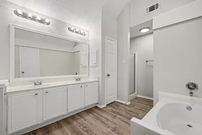 10700 Castle Drive, Frisco, TX 75035 - Photo 3