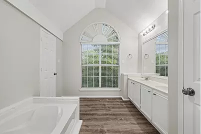 10700 Castle Drive, Frisco, TX 75035 - Photo 15