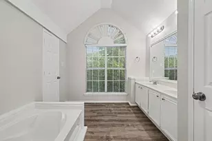 10700 Castle Dr, Frisco, TX 75035 - Photo 15