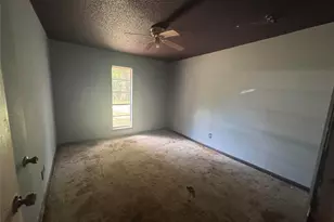 260 Lake Shore Dr, Fairfield, TX 75840 - Photo 13