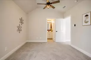 709 Auburn Ct, Savannah, TX 76227 - Photo 23