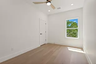 419 N Denley Dr, Dallas, TX 75203 - Photo 23