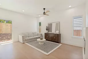 419 N Denley Dr, Dallas, TX 75203 - Photo 5