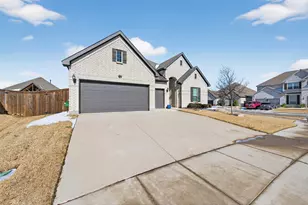 1700 Hamlet Dr, Fort Worth, TX 76052 - Photo 3