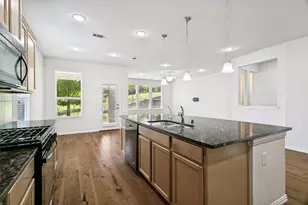 211 Copper Canyon Dr, Lewisville, TX 75067 - Photo 9