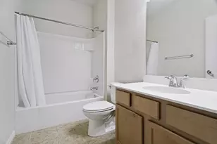 211 Copper Canyon Dr, Lewisville, TX 75067 - Photo 21