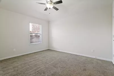 211 Copper Canyon Drive, Lewisville, TX 75067 - Photo 19