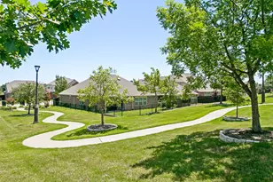 211 Copper Canyon Dr, Lewisville, TX 75067 - Photo 25