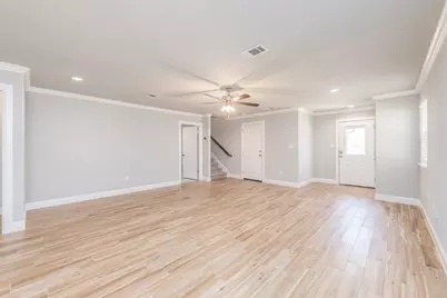722 Rolling Terrace Circle, Granbury, TX 76049 - Photo 13