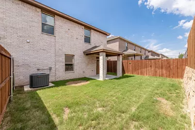 722 Rolling Terrace Circle, Granbury, TX 76049 - Photo 3