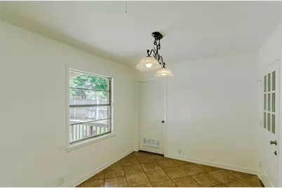 816 S Burdette Avenue, Sherman, TX 75090 - Photo 11
