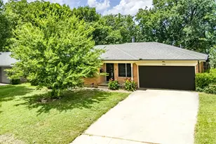816 S Burdette Ave, Sherman, TX 75090 - Photo 1