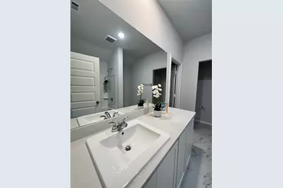 553 Meadow Run Drive, Van Alstyne, TX 75495 - Photo 9