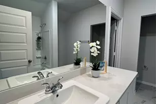 553 Meadow Run Dr, Van Alstyne, TX 75495 - Photo 9