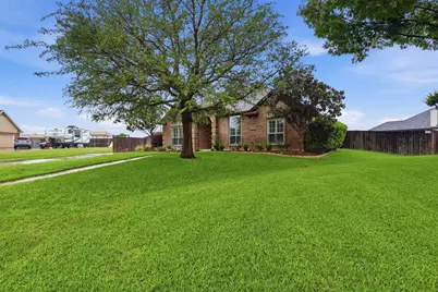 1404 Chaucer Drive, Cleburne, TX 76033 - Photo 31