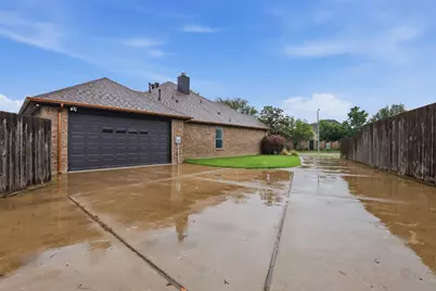 1404 Chaucer Drive, Cleburne, TX 76033 - Photo 23