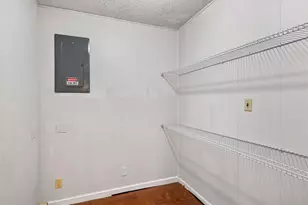 201 Delmore Dr, Hillsboro, TX 76645 - Photo 19