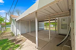 1308 Rose Ave, Cleburne, TX 76033 - Photo 23