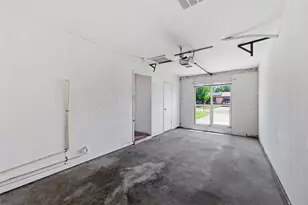 1308 Rose Ave, Cleburne, TX 76033 - Photo 19