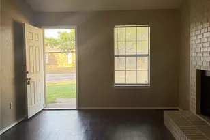 2530 Indigo Ln, Arlington, TX 76015 - Photo 7