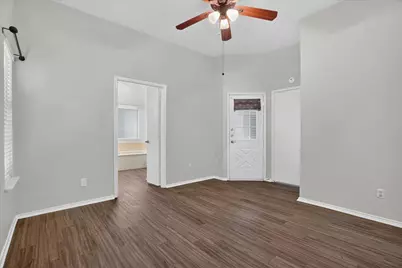 9717 Lea Shore Court, Fort Worth, TX 76179 - Photo 17