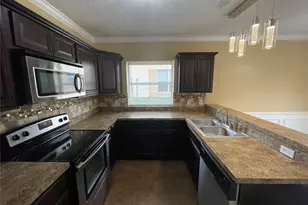 2224 Forestbrook Dr, Garland, TX 75040 - Photo 5