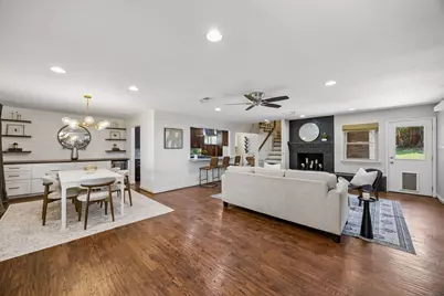 9605 Crestedge Drive, Dallas, TX 75238 - Photo 3