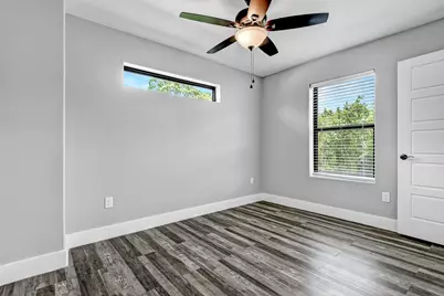 1323 S 5th Avenue, Denison, TX 75021 - Photo 21