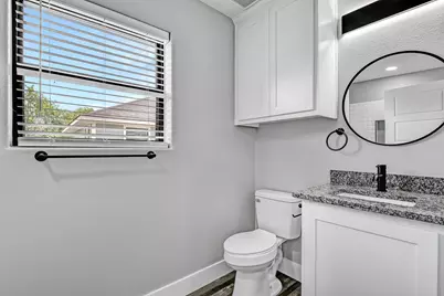 1323 S 5th Avenue, Denison, TX 75021 - Photo 17