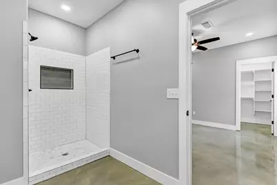 1323 S 5th Avenue, Denison, TX 75021 - Photo 15
