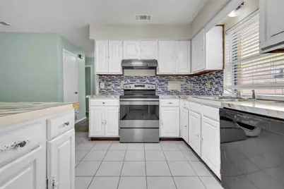 1021 Alexandria Avenue, Garland, TX 75040 - Photo 7