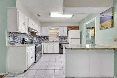 1021 Alexandria Avenue, Garland, TX 75040 - Photo 9