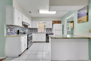 1021 Alexandria Ave, Garland, TX 75040 - Photo 9