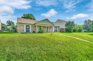 1021 Alexandria Ave, Garland, TX 75040 - Photo 3