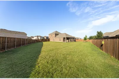 301 Willowmore Drive, Little Elm, TX 75068 - Photo 33