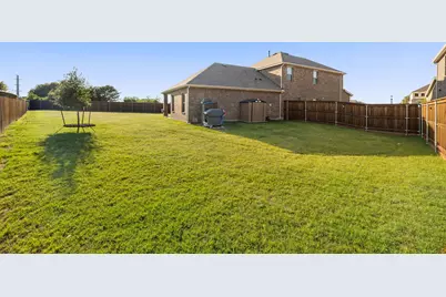 301 Willowmore Drive, Little Elm, TX 75068 - Photo 31