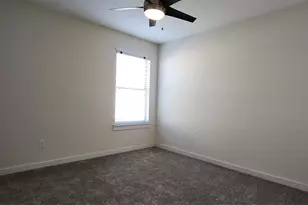 931 Robineta, Gunter, TX 75058 - Photo 9